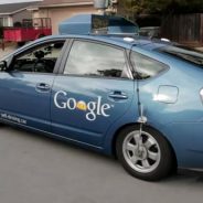 Google contrata pasajeros para que viajen en autos autónomos